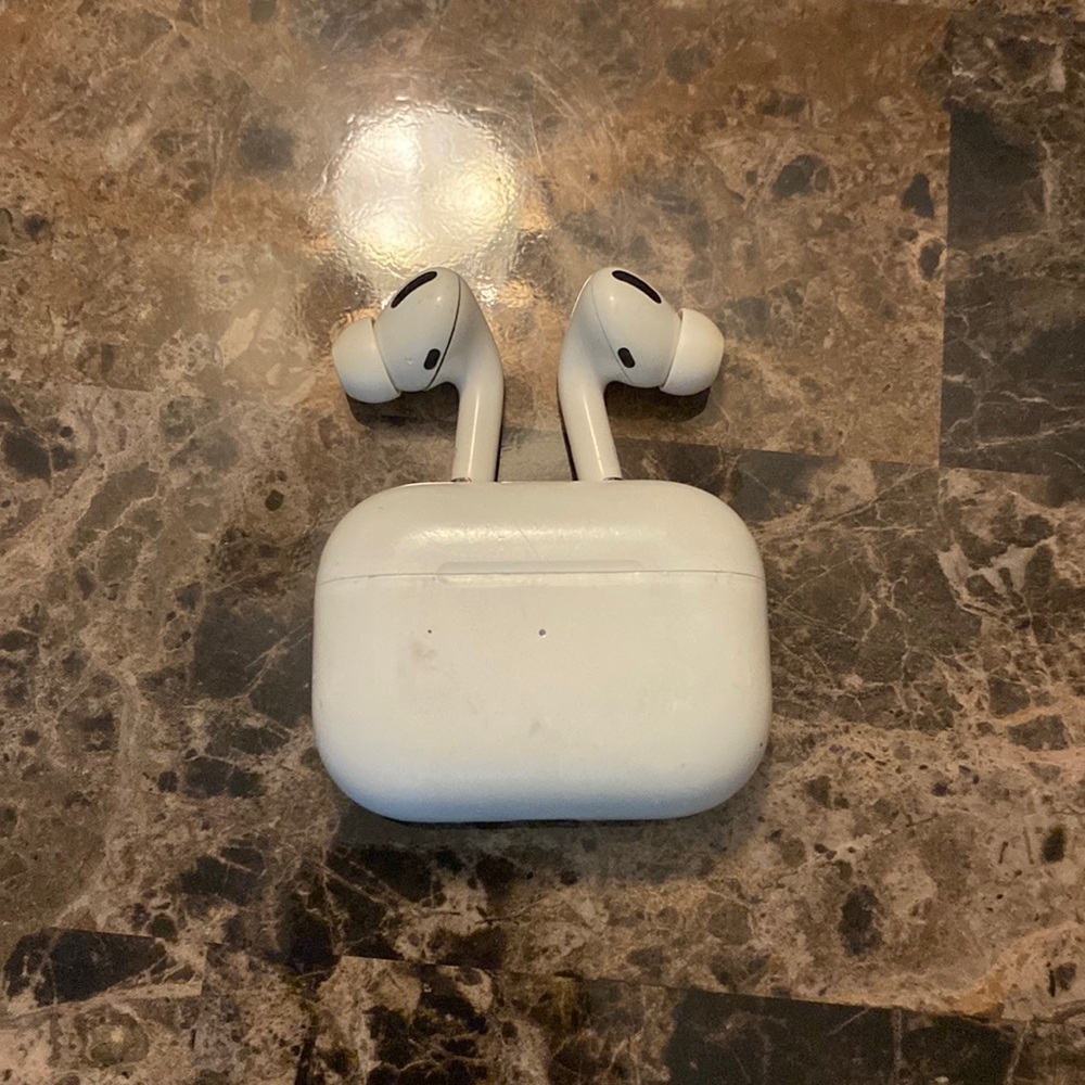 Airpods Pro 1st Generation